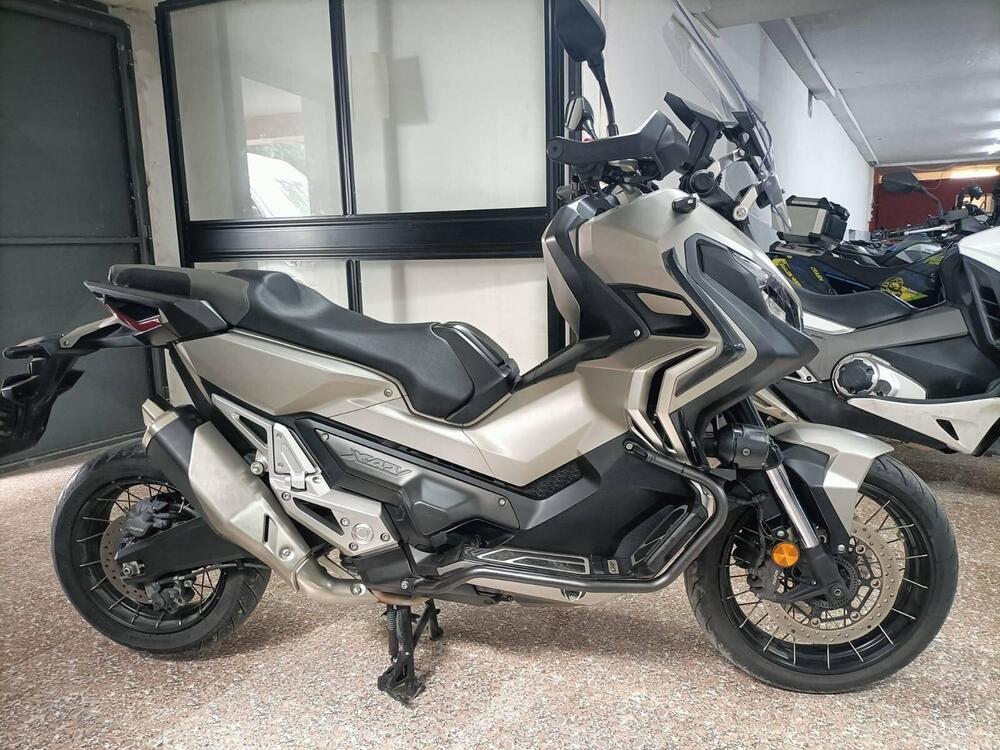 Honda X-ADV 750 Travel Edition (2018 - 20) (3)