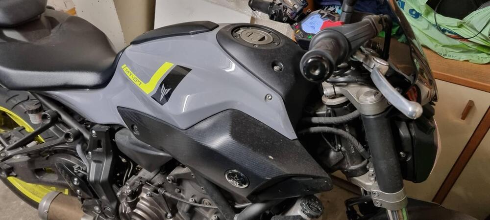 Yamaha MT-07 (2017 - 18) (2)