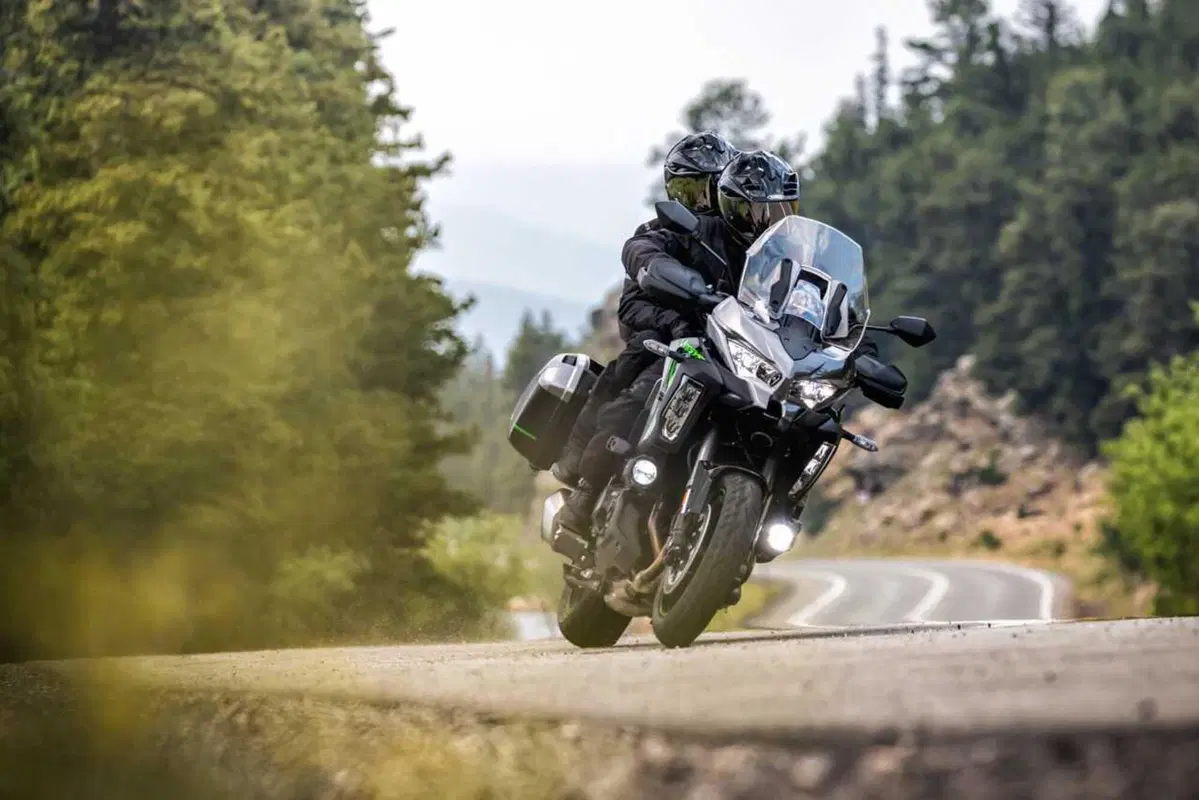 In Kawasaki è già 2025: ecco a voi la nuova Versys 1100. Come cambia? Caratteristiche e foto (9)