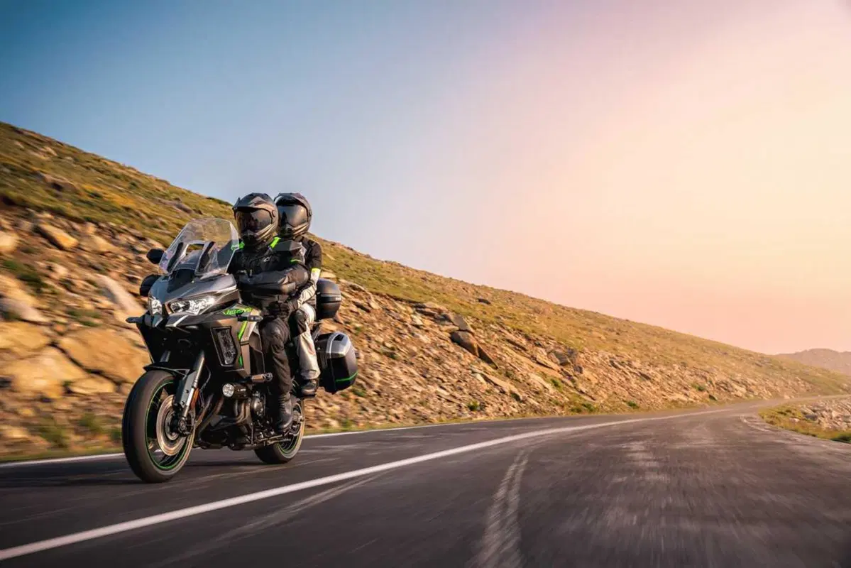 In Kawasaki è già 2025: ecco a voi la nuova Versys 1100. Come cambia? Caratteristiche e foto (14)