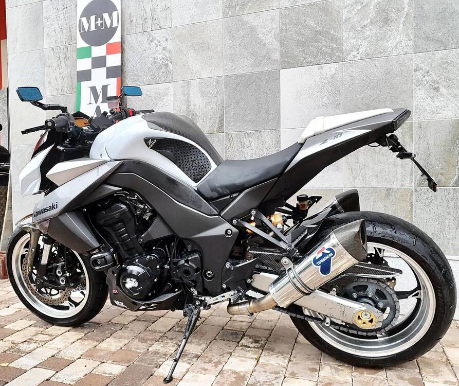 Kawasaki Z 1000 (2010 - 13) (2)