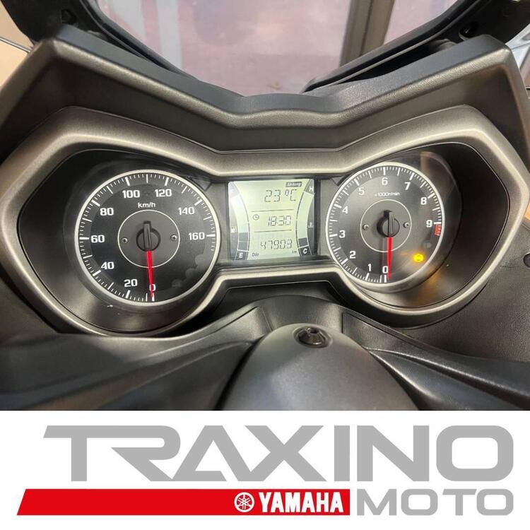 Yamaha X-Max 300 ABS (2017 - 20) (4)