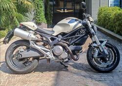 Ducati Monster 696 Plus (2007 - 14) usata