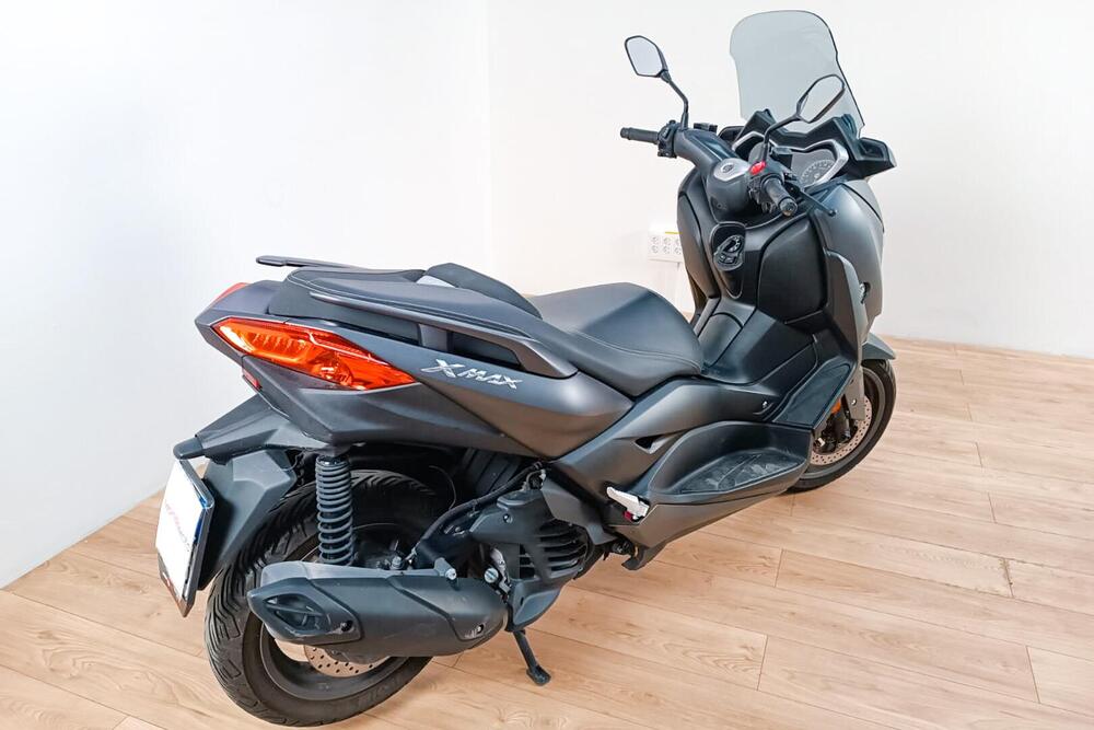 Yamaha X-Max 125 Tech Max (2020) (3)