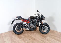 Triumph Street Triple 765 R (2023 - 24) usata