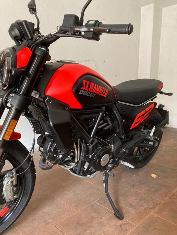 Ducati Scrambler 800 Full Throttle (2023 - 24) (4)