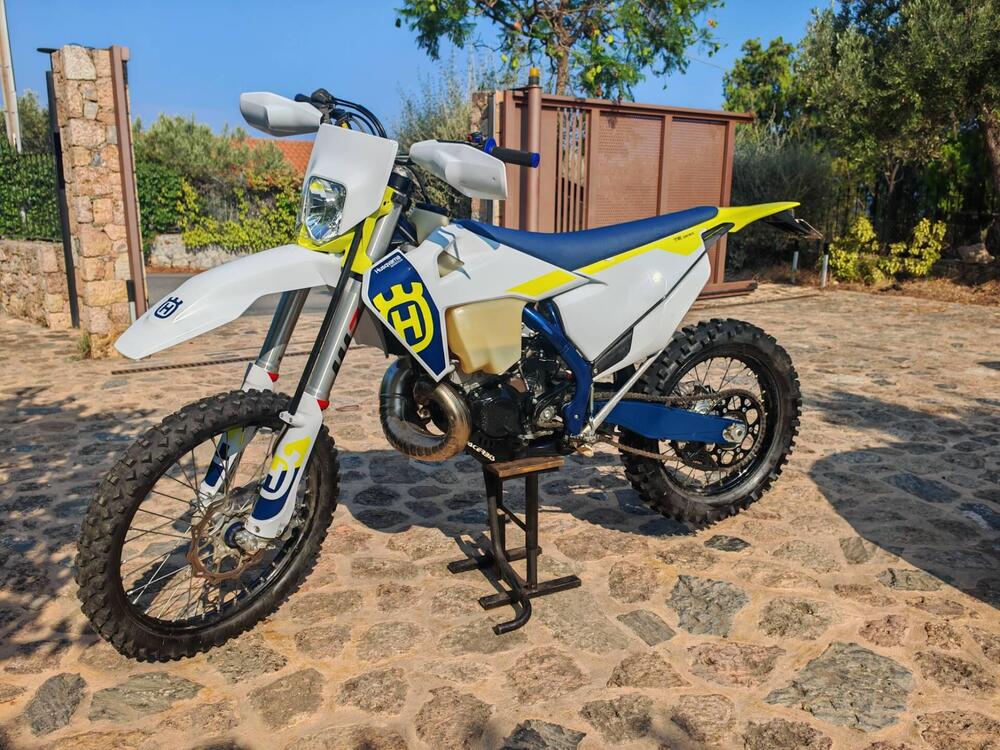 Husqvarna TE 300i (2023) (5)