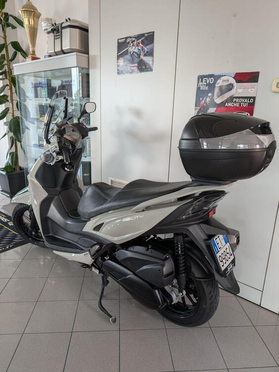 Kymco Agility 300i (2021 - 24) (3)