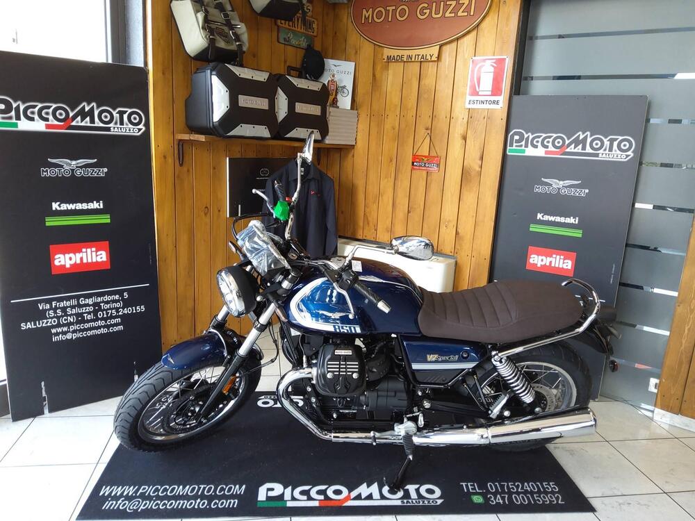 Moto Guzzi V7 Special (2025) (5)