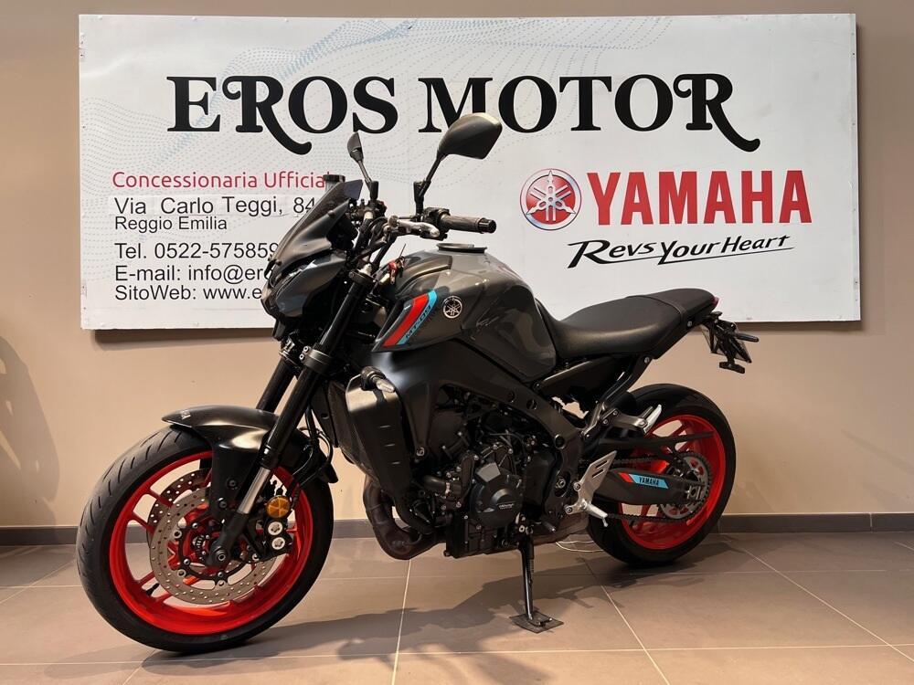 Yamaha MT-09 (2021 - 23) (2)