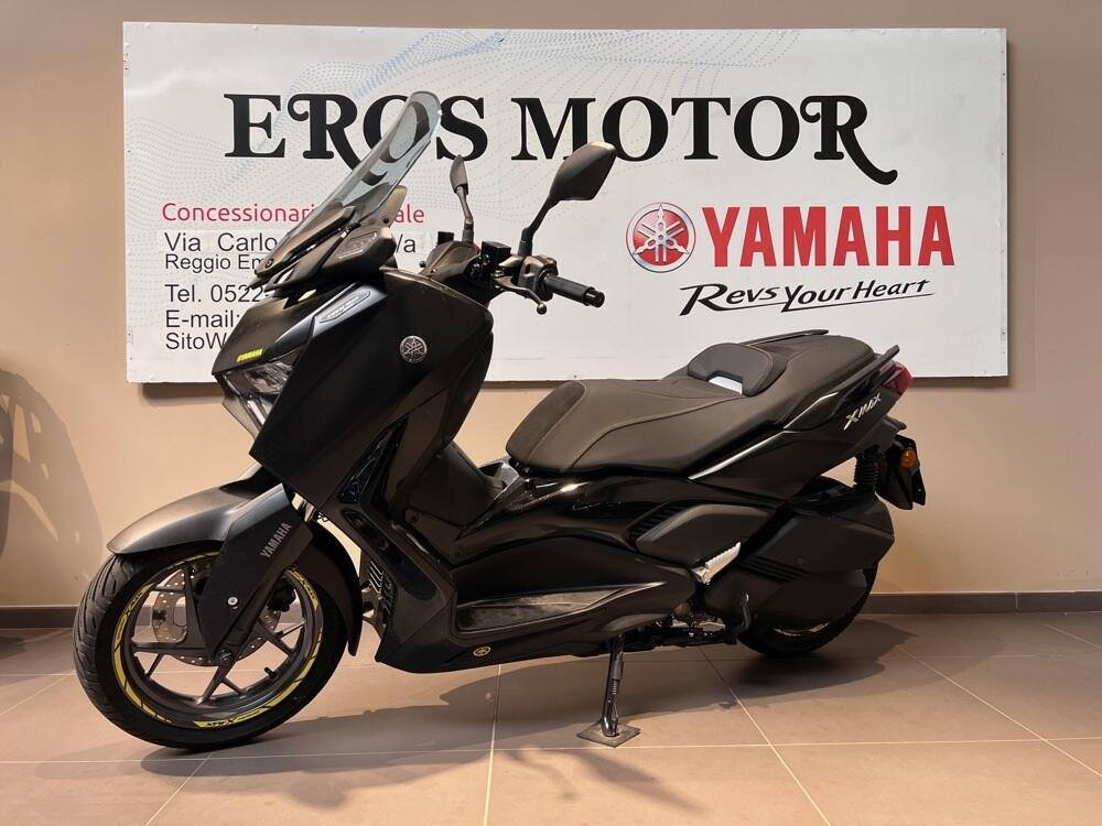 Yamaha X-Max 300 Tech Max (2021 - 24) (2)