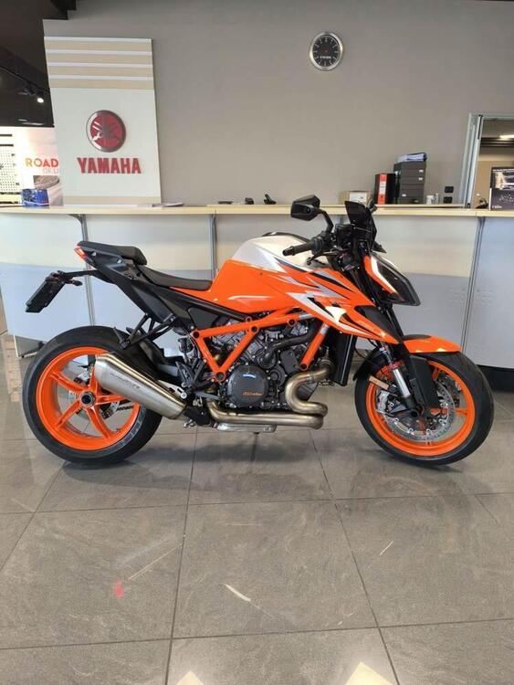 KTM 1290 Super Duke R (2022 - 23)