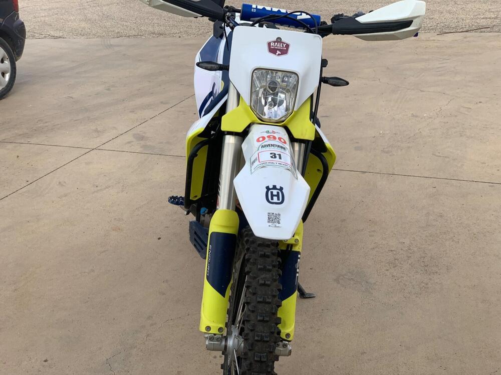 Husqvarna 701 Enduro (2022) (4)