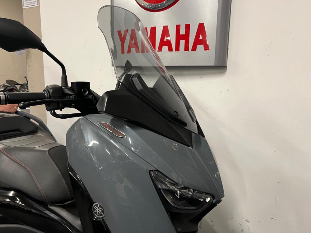 Yamaha X-Max 300 Tech Max (2021 - 24) (2)