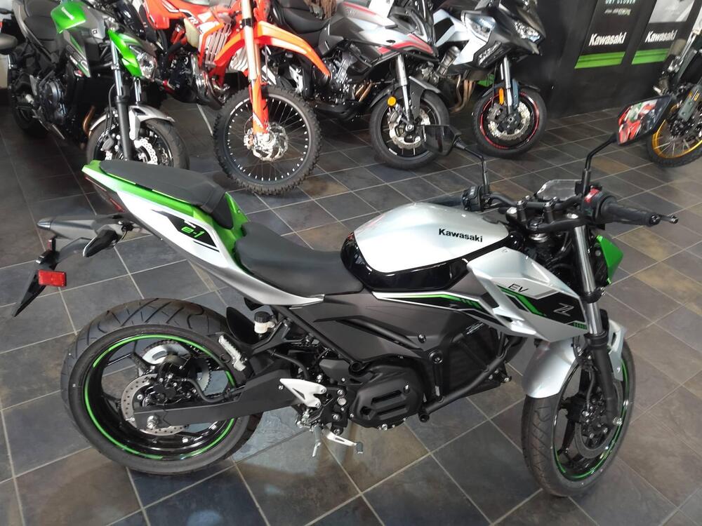 Kawasaki Ninja e-1 (2024) (2)