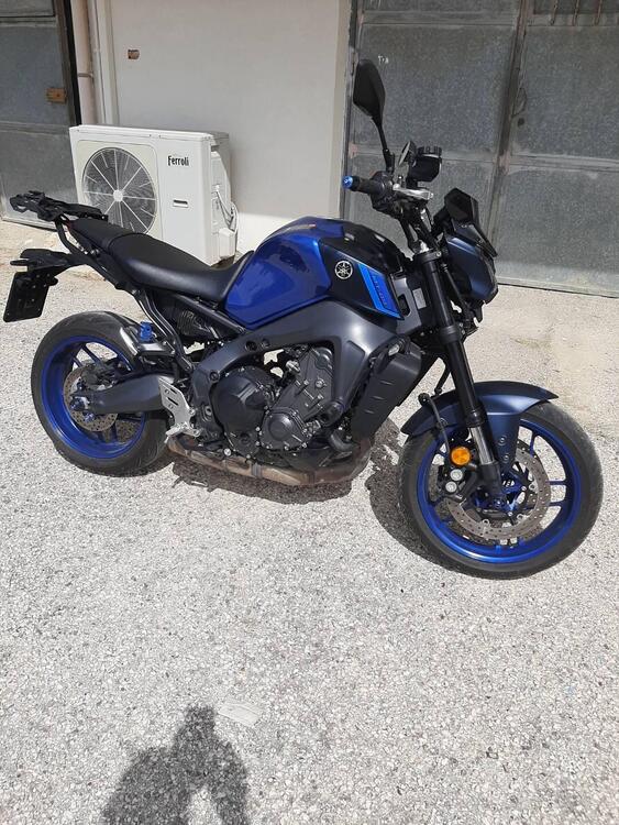 Yamaha MT-09 (2021 - 23) (2)