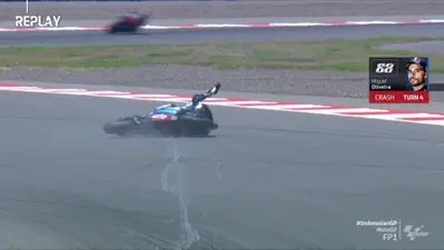 MotoGP 2024. GP dell'Indonesia. Infortunato Miguel Oliveira in un high-side, salter&agrave; questa gara e quella del Giappone