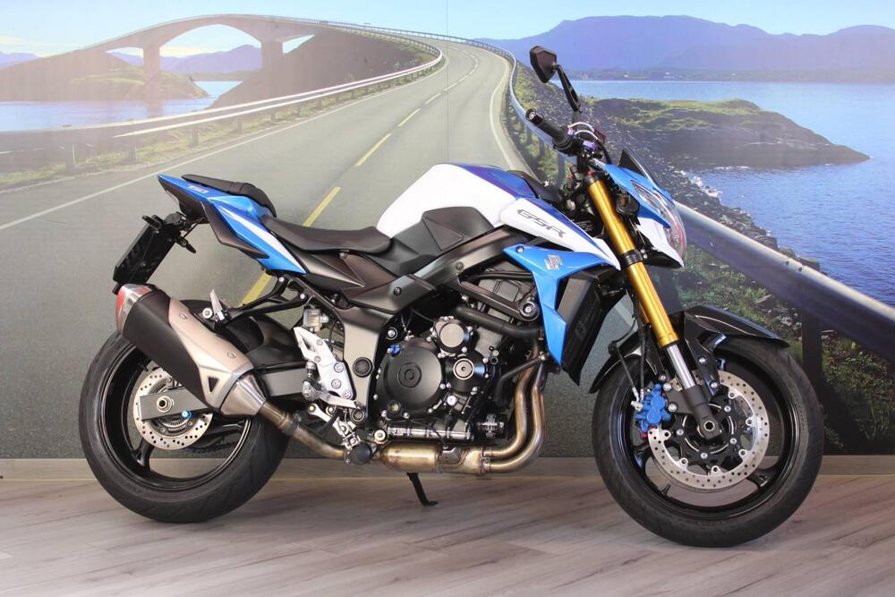 Suzuki GSR 750 SP (2015) (5)