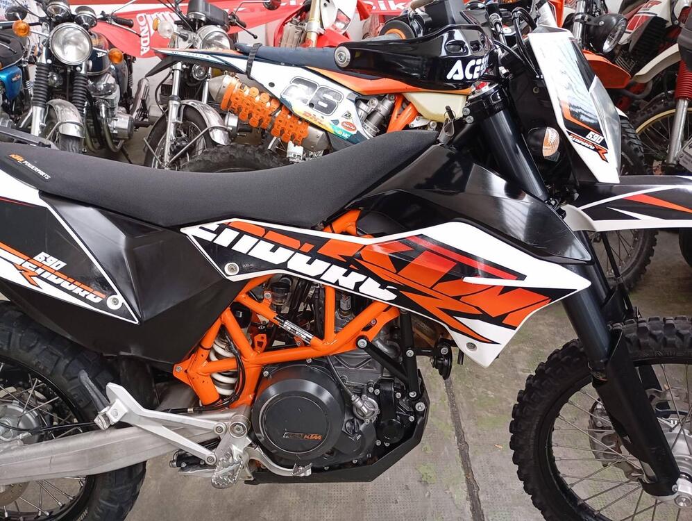 KTM 690 Enduro R (2012 - 17) (4)