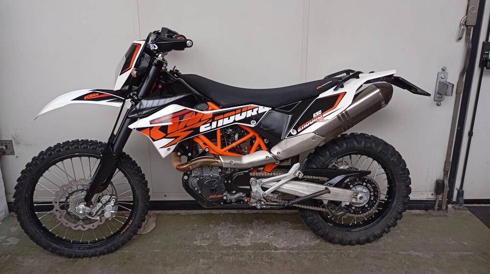 KTM 690 Enduro R (2012 - 17) (2)