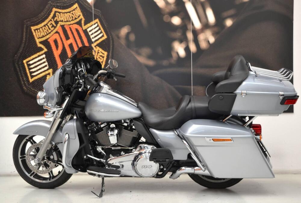 Harley-Davidson 114 Electra Glide Ultra Limited (2020) - FLHTK (4)