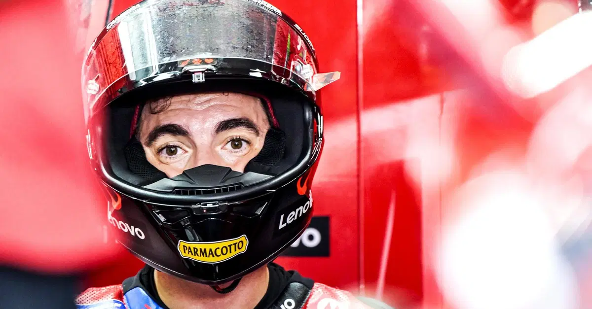 MotoGP 2024. GP dell'Indonesia. Venerd&igrave; difficile per Pecco Bagnaia: "Ma appena abbiamo messo la soft dietro &egrave; tornato tutto a posto"