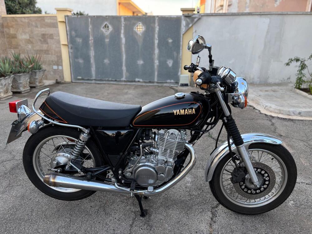 Yamaha SR 400 (2013 - 17) (4)