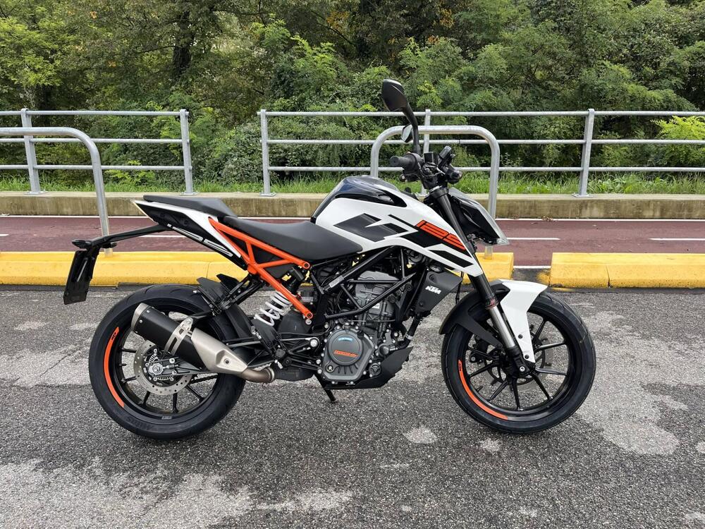 KTM 125 Duke ABS (2017 - 20) (2)