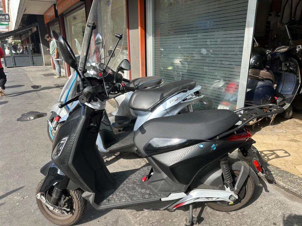 Piaggio 1 Active (2022 - 24) (2)