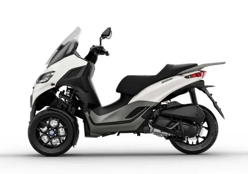 Piaggio MP3 310 MP3 310 (2025 - 26) (4)