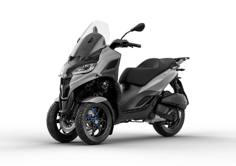 Piaggio MP3 310 MP3 310 Sport (2025) (11)