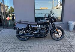 Triumph Bonneville T120 Black DGR Limited Edition (2023) usata