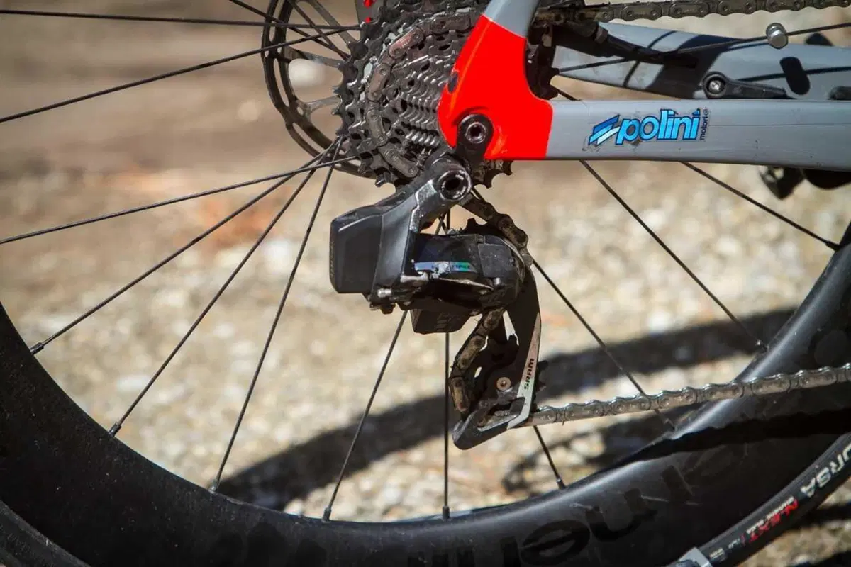 Il futuro delle road bikes? Proviamo la E-K99 di Park Pre [VIDEO] (11)