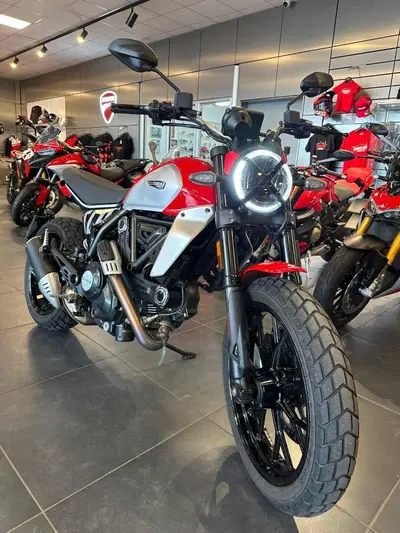 Ducati Scrambler 800 Icon (2023 - 24) usata