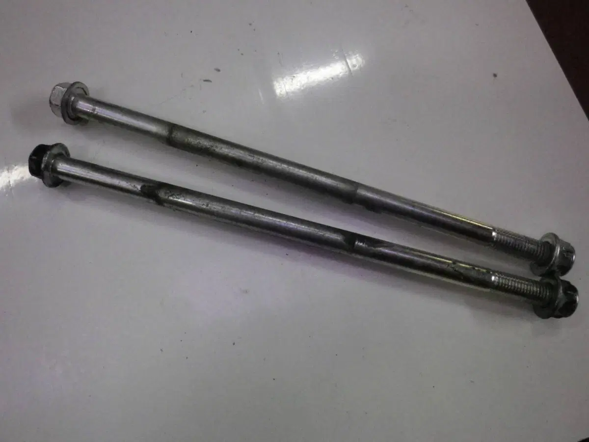 RICAMBI SUZUKI GSXR1000 07,08 (4)