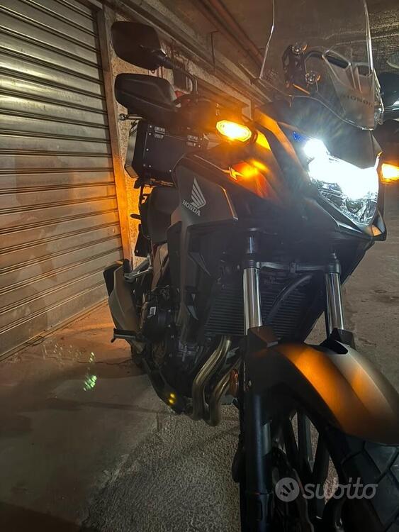 Honda CB 500 X (2021) (2)