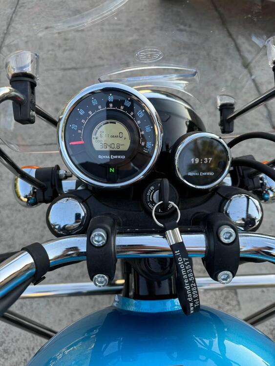 Royal Enfield Meteor 350 Supernova (2021 - 24) (3)