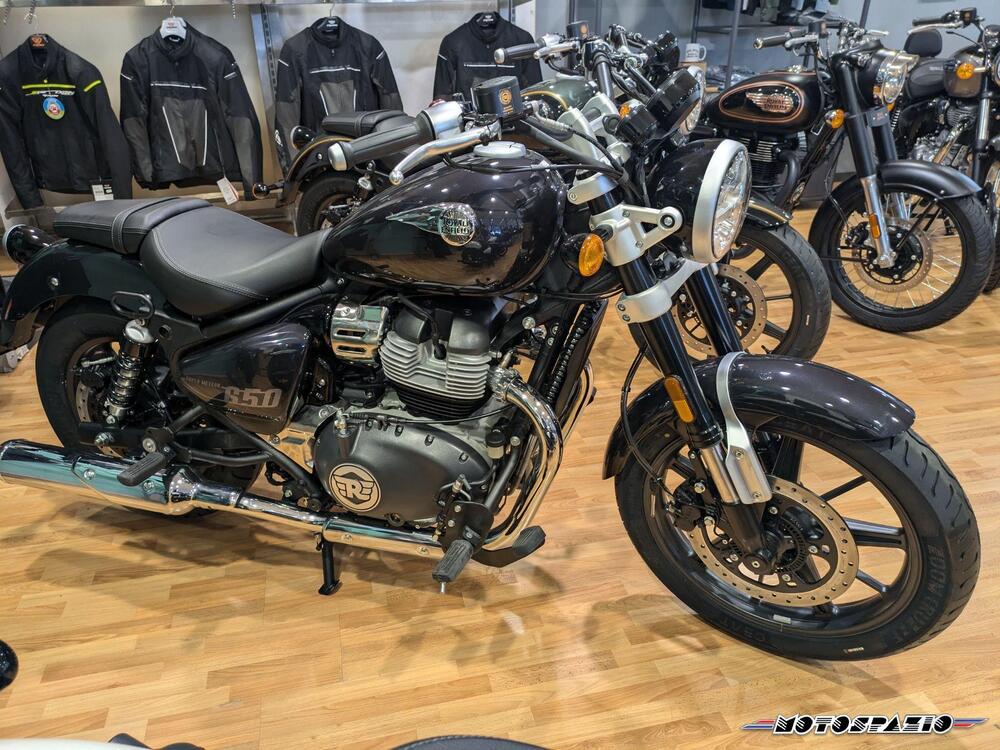 Royal Enfield Super Meteor 650 (2023 - 24)