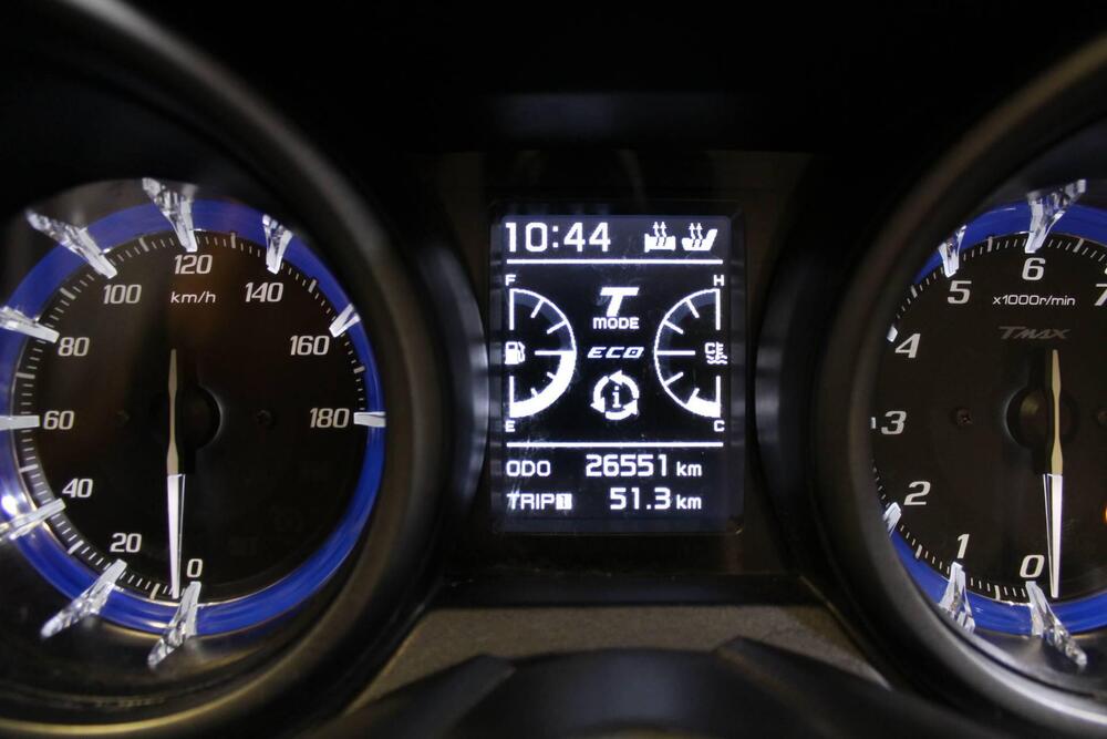Yamaha T-Max 560 Tech Max (2020) (3)