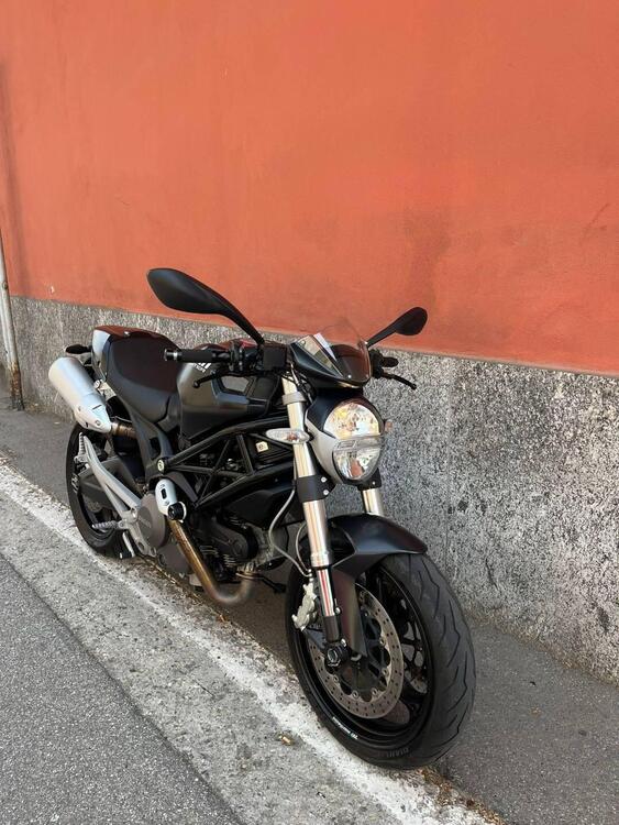 Ducati Monster 696 (2008 - 13) (3)