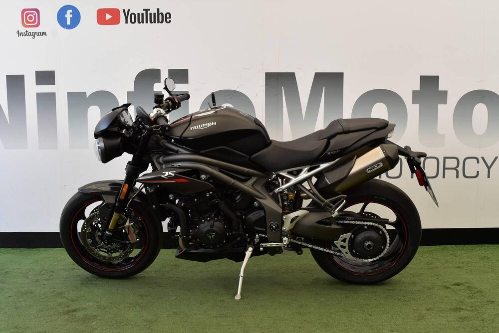 Triumph Speed Triple 1050 RS (2018 - 20) (4)