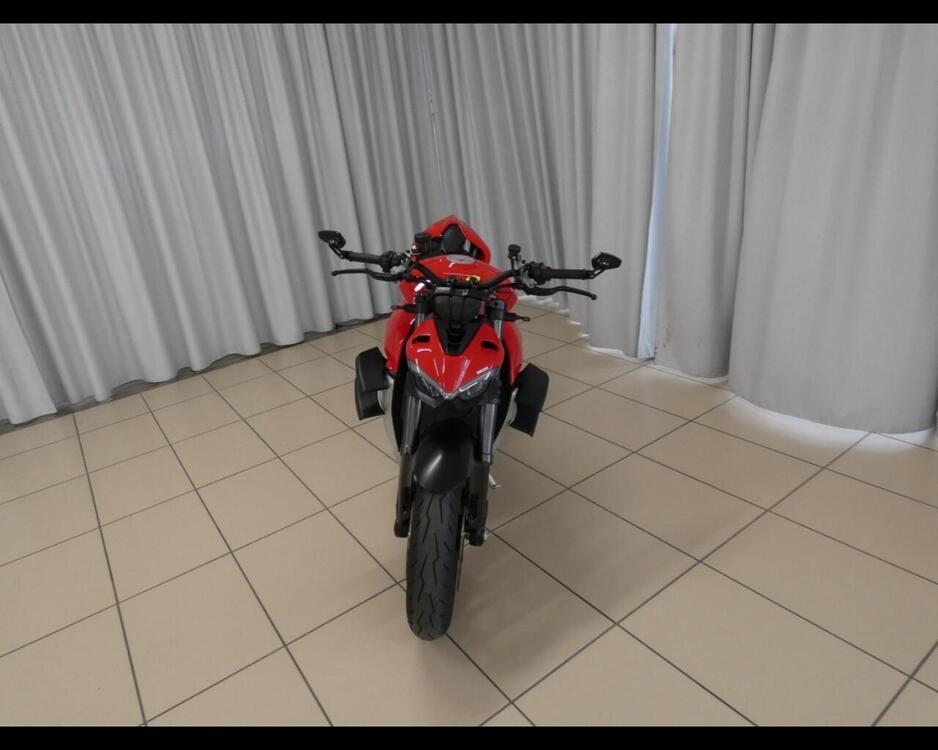 Ducati Streetfighter V4 1100 (2020) (3)