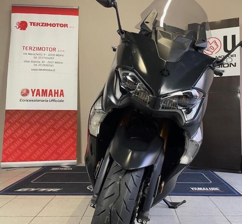 Yamaha T-Max 530 DX (2017 - 19) (4)