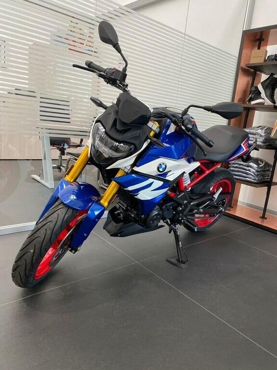 Bmw G 310 R (2021 - 25) (4)