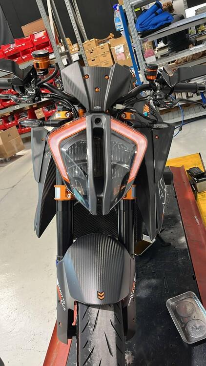 KTM 1290 Super Duke R Evo (2022 - 23) (3)