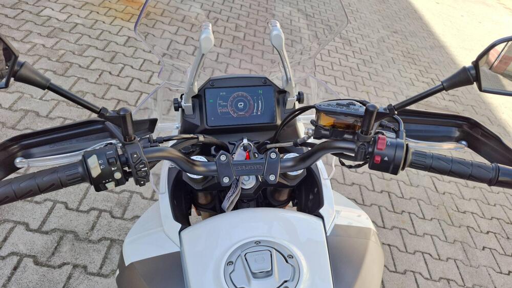 CFMOTO 650MT (2021 - 24) (2)