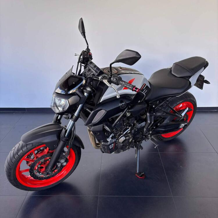 Yamaha MT-07 (2018 - 20) (3)