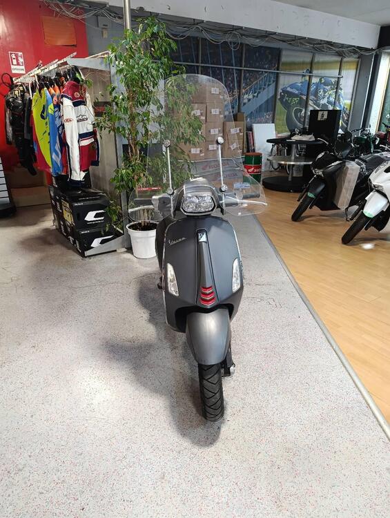 Vespa Sprint 50 (2021 - 24) (2)