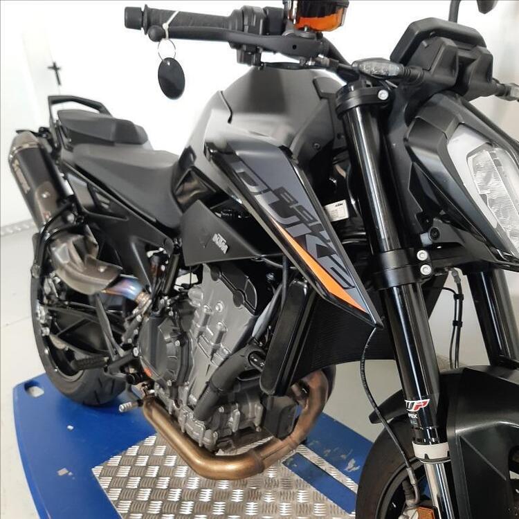 KTM 890 Duke (2021 - 23) (5)