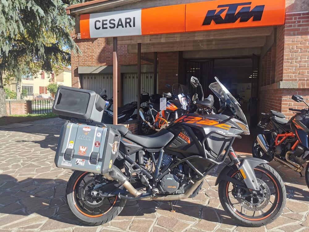 KTM 1290 Super Adventure S (2017 - 20) (2)